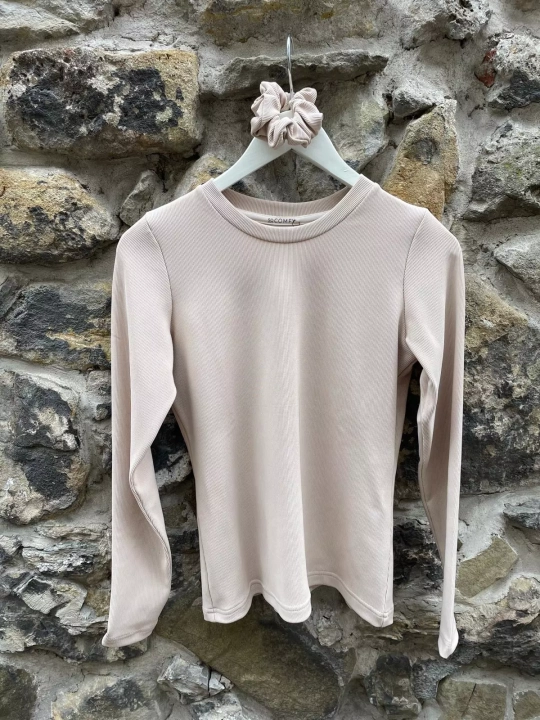 Beżowa bluzka Picollo