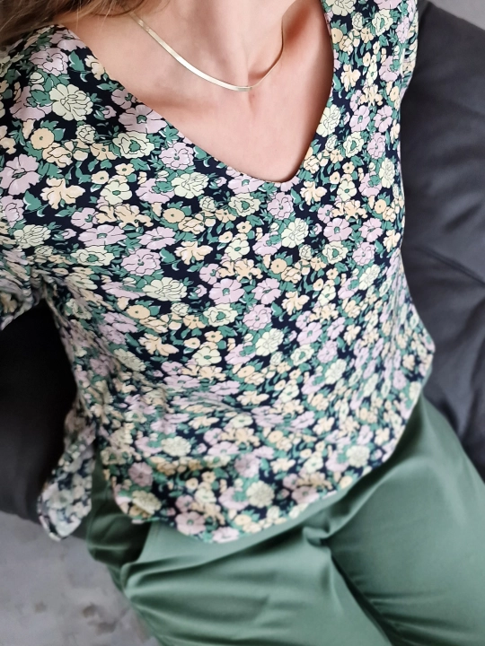 Bluzka zielona w print Toskania