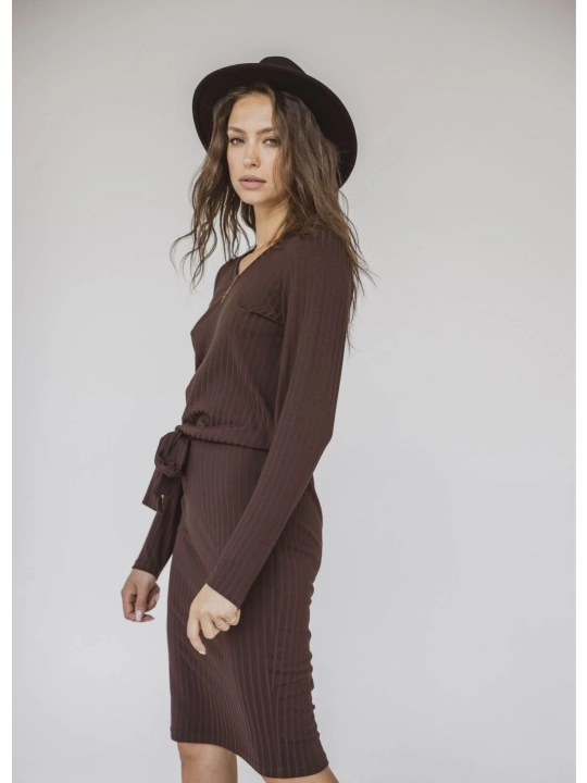 Brązowa sukienka dzianinowa Comfy